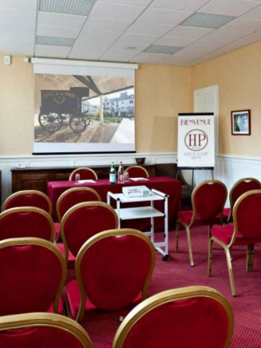 hotel-de-la-poste-najeti-salle-bastion hotel-de-la-poste-najeti-salle-bastion